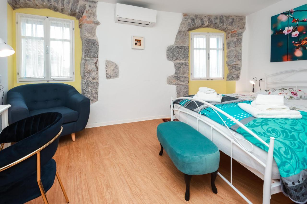 Apartmani Nad Voltun Kastav Ngoại thất bức ảnh