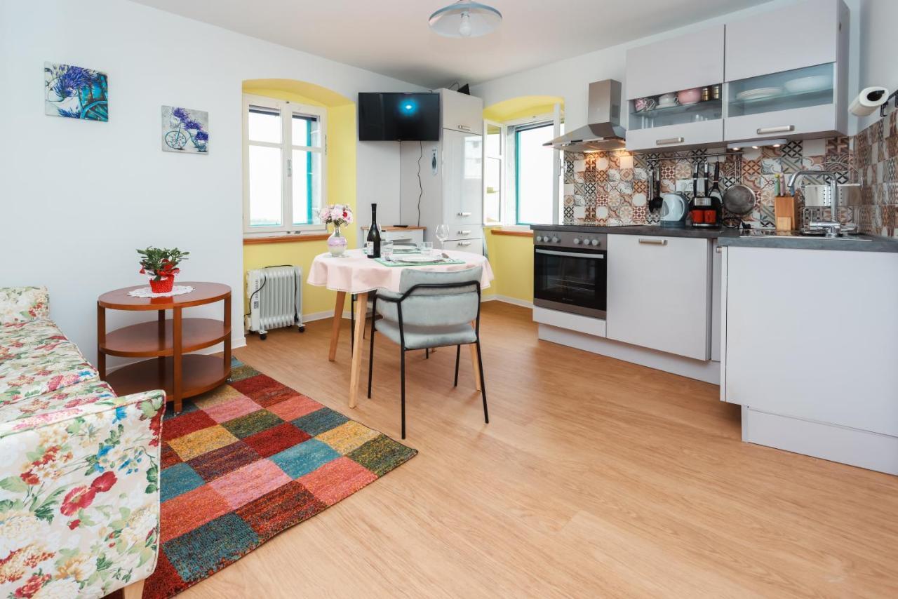Apartmani Nad Voltun Kastav Ngoại thất bức ảnh